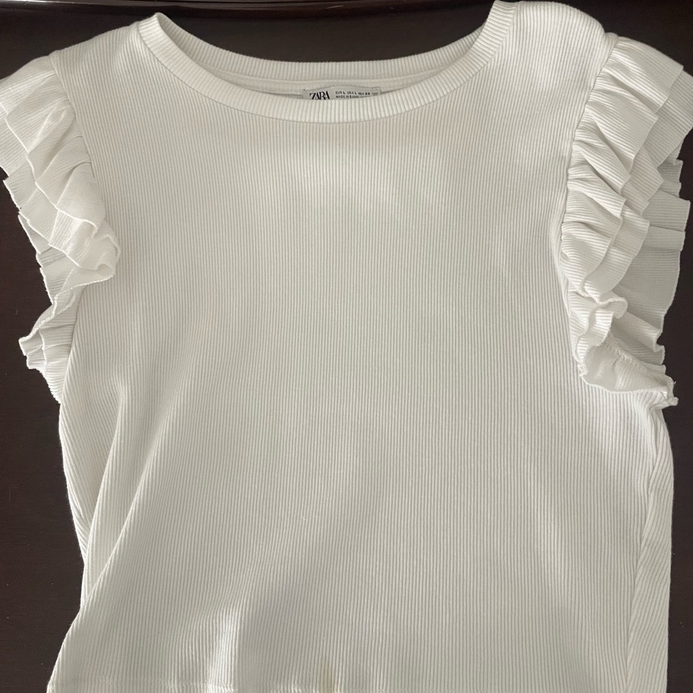 🔴ZARA CROPPED RUFFLE TOP🔴